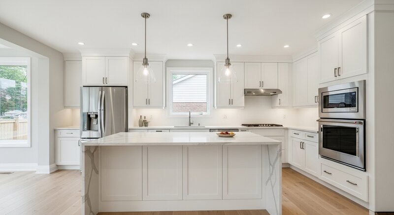 Kitchen renovation project in Mississauga — RenoHouse