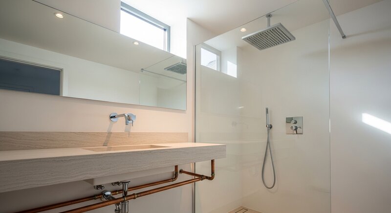 Plumbing services project in Uxbridge — RenoHouse