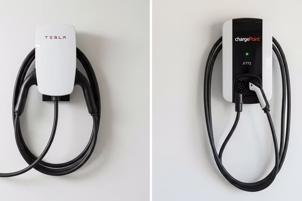 Tesla Wall Connector vs. Universal J1772: Which to Install in Your Toronto Home